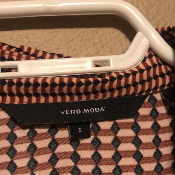 Vero Moda women's dress - Picture 5 of 5